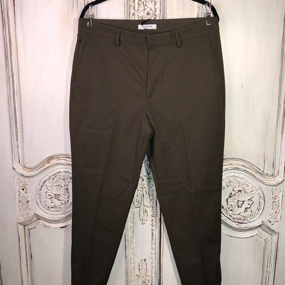 Pants - BR STANDARD Wrinkle Resistant Stretch Water Resistant Breathable Size 32R